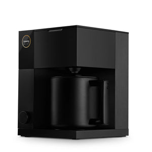 Fekete kávéfőző modern dizájnnal a precizitásért, a Kávéfőzők, EspressoGear, Fellow, Legfrissebb hírek, minden a kávéról része.